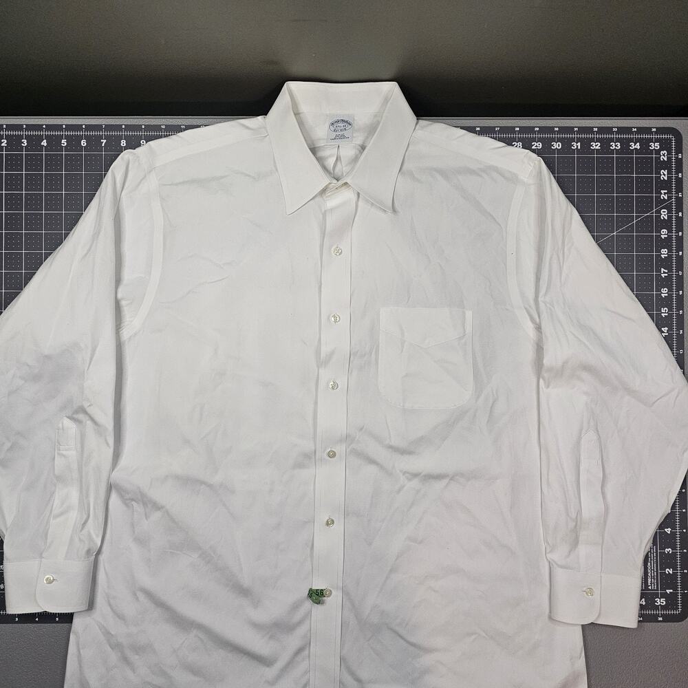 Brooks Brothers Dress Shirt 17.5-33 White Slim Fit Classic Business Office Suit
